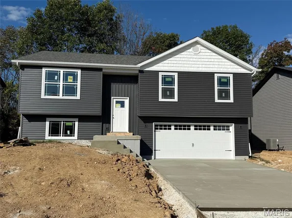 1160 Marathon Dr, Foristell, MO 63348