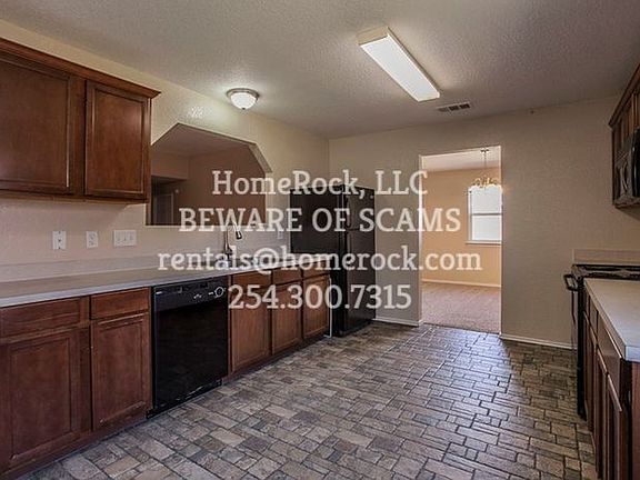 5th image of 1501 Copper Creek Dr