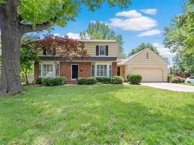 9817 Cedar St, Overland Park, KS, 66207