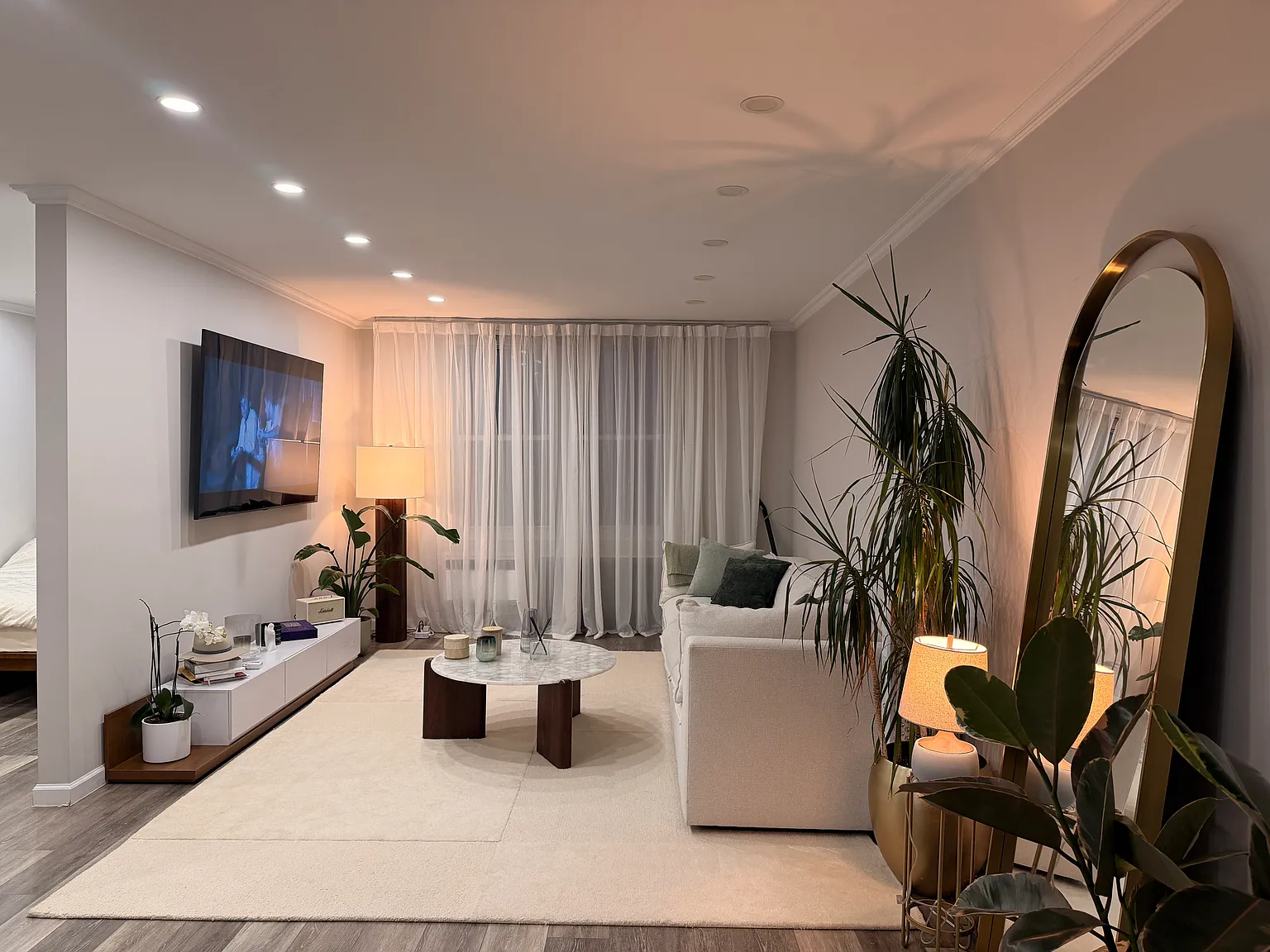 Studio, 571 sqft, $2,500 — Photo 4