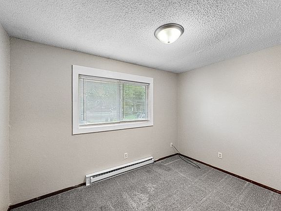 5th image of 111 Cottonwood St #9