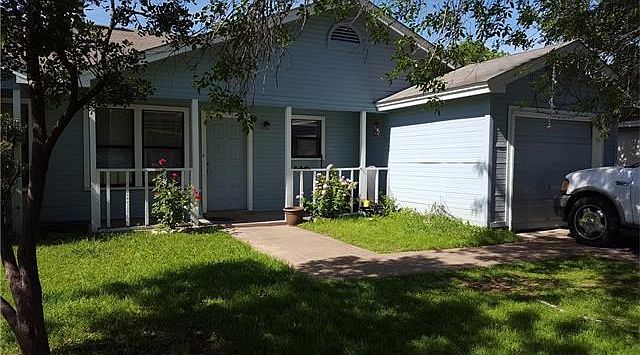 600-B Country Aire Drive