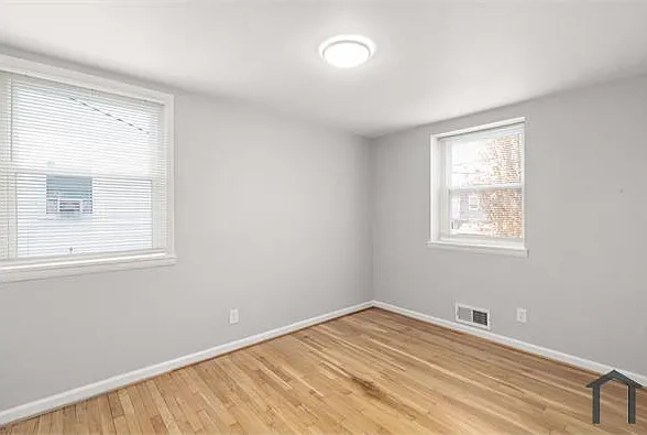 2015 Dineen Dr — Photo 16