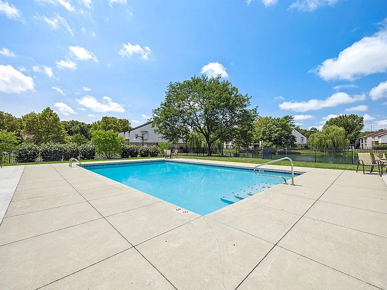 Outdoor Swimming Pool