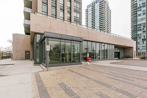 36 Park Lawn Rd #1506 Photo 1