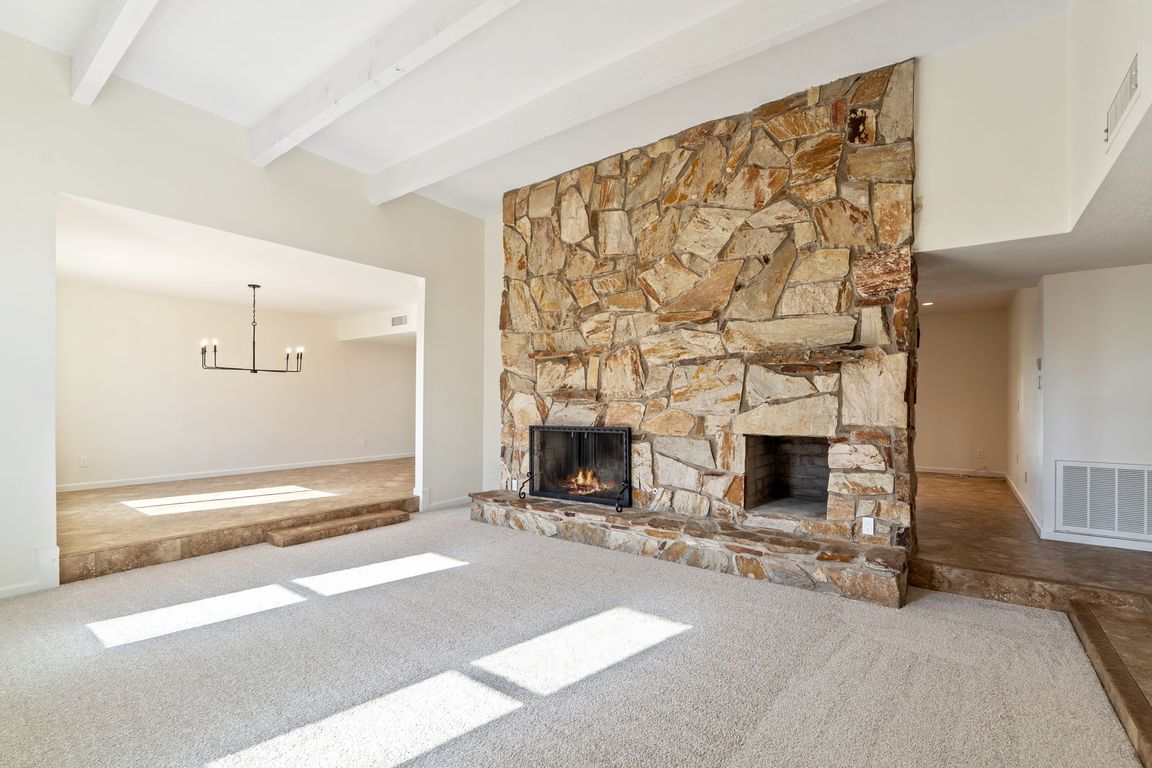 next background image