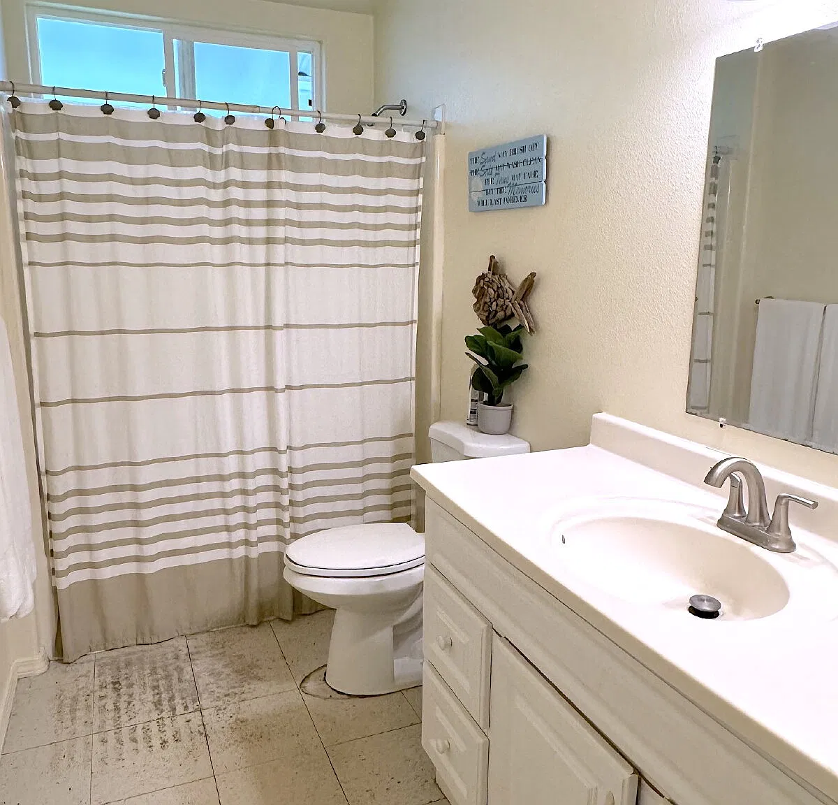3 bed, 2.0 bath, 1120 sqft, $1,800 — Photo 4