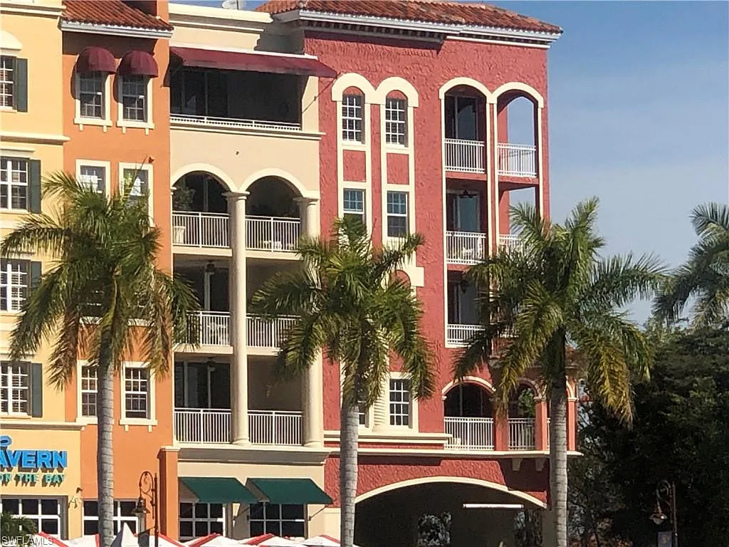 3 bed, 2.0 bath, 1869 sqft, $6,000 — Photo 2