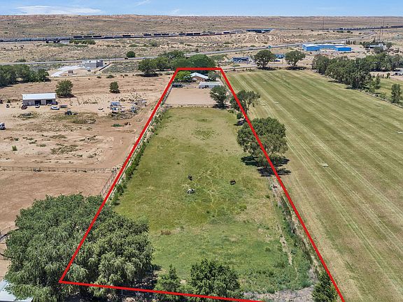 3rd image of 34 Andres Sanchez Rd