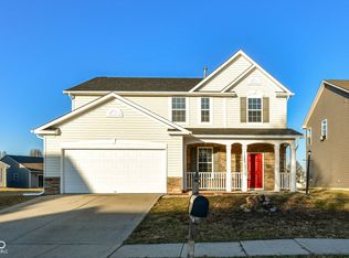 11050 Long Lake Ln, Fishers, IN 46037