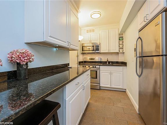 2nd image of 119 E Hartsdale Ave APT 3C
