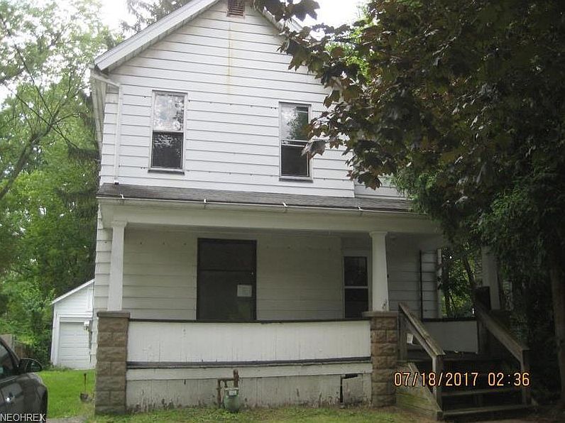 1st image of 244 King St
