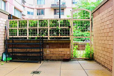 Rented by Triplemint