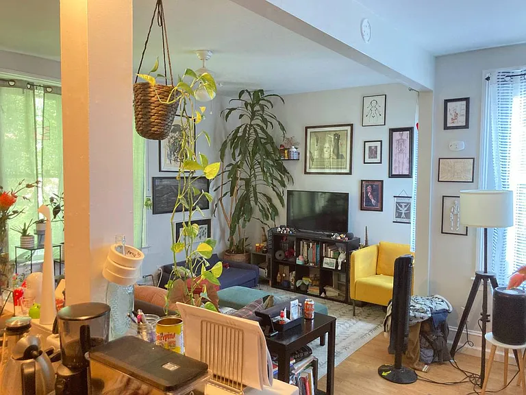 102 Mansfield St #3 — Photo 8