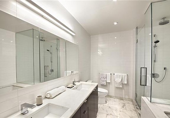 4th image of 101 Warren St #2820