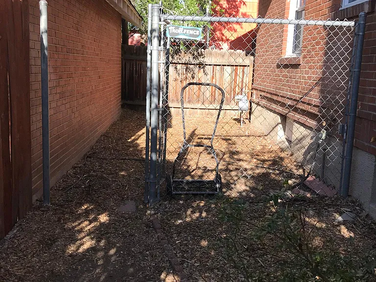 side yard