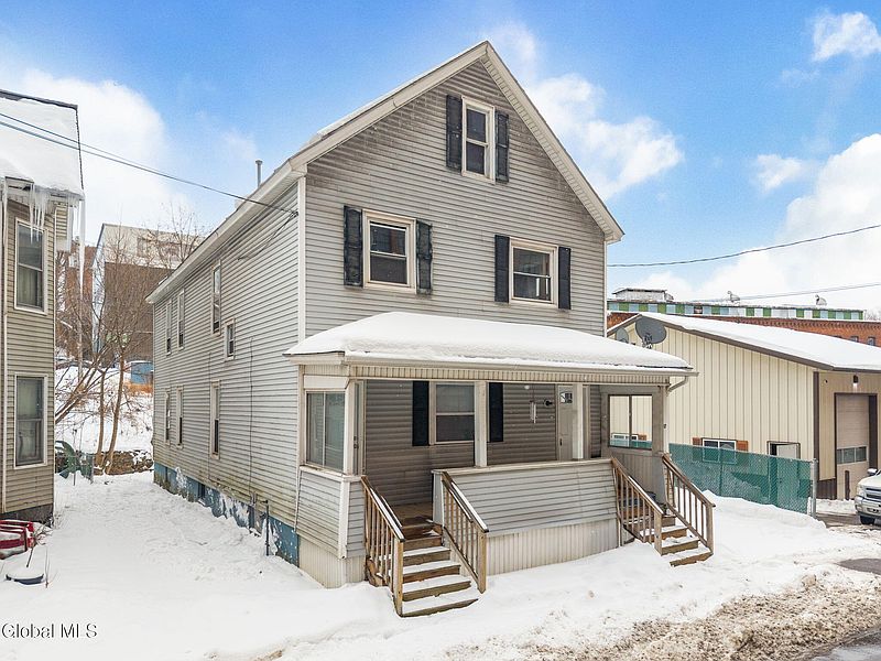 3rd image of 17-19 Brookside Avenue