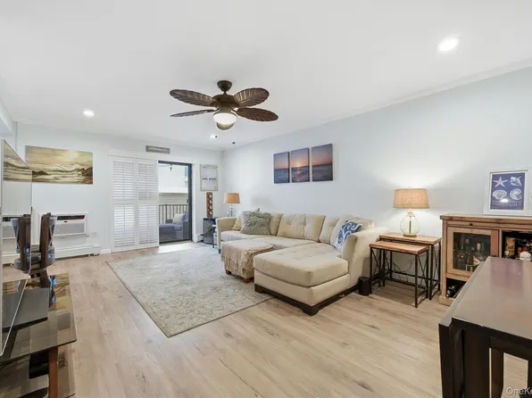 420 Shore Road #3M, Long Beach, NY 11561