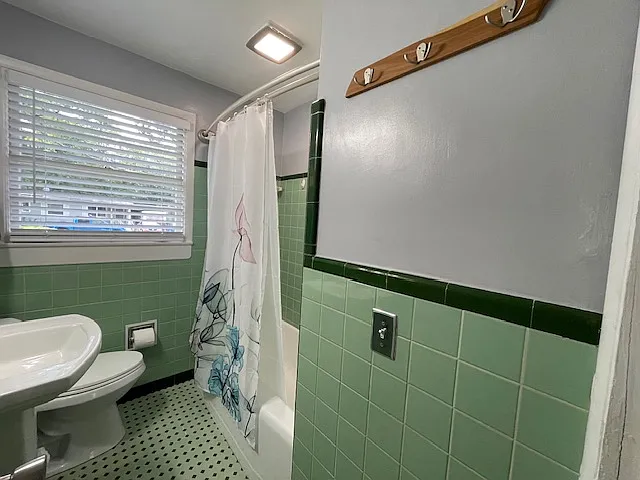 4131 Aldington Dr — Photo 21
