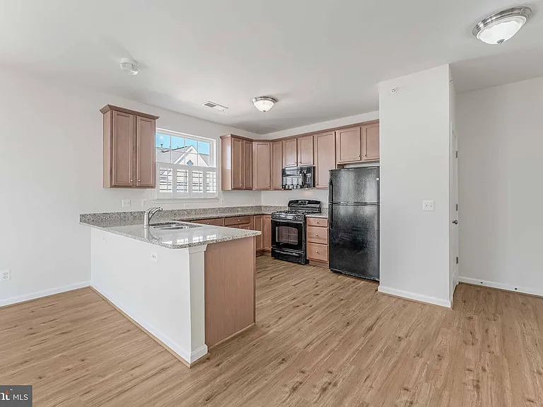 42235 San Juan Ter #303 — Photo 12
