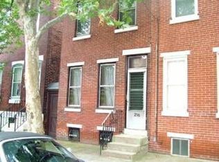 216 Tasker St, Philadelphia, PA 19148