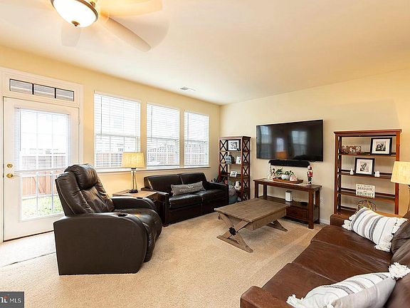 4th image of 106 Portrush Ln