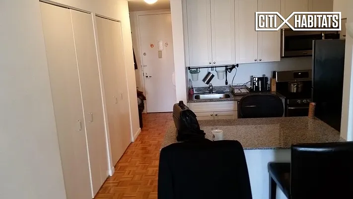 Rented by Citi Habitats | media 6