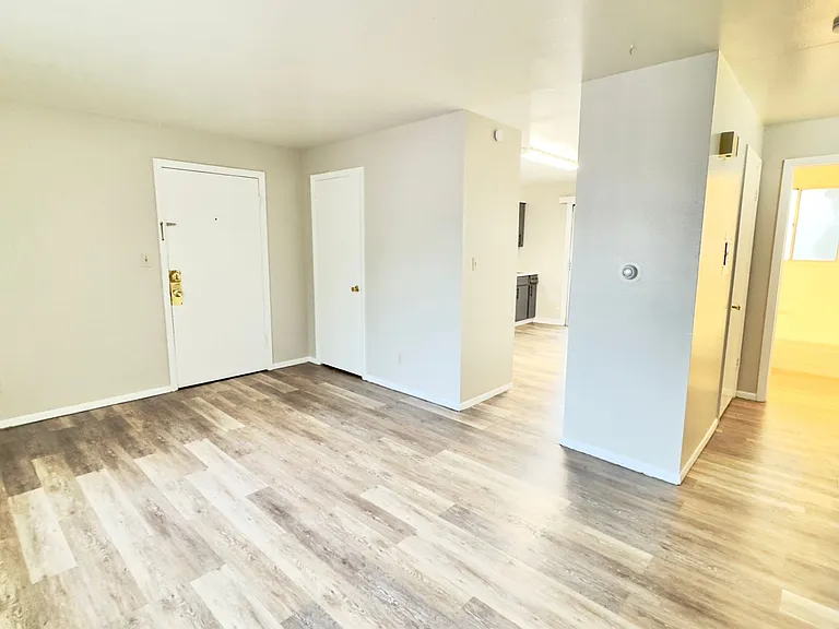 1059 Westmoreland Rd. — Photo 4