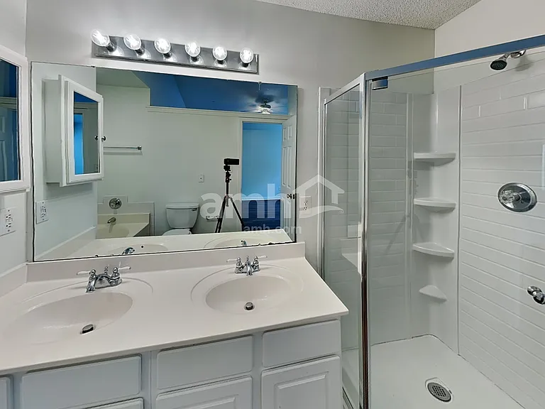 1106 Kerry Greens Dr — Photo 13