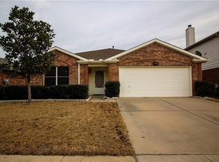8320 Ranch Hand Trl, Fort Worth, TX 76131