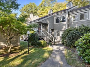 156 Stone Mdw, South Salem, NY 10590