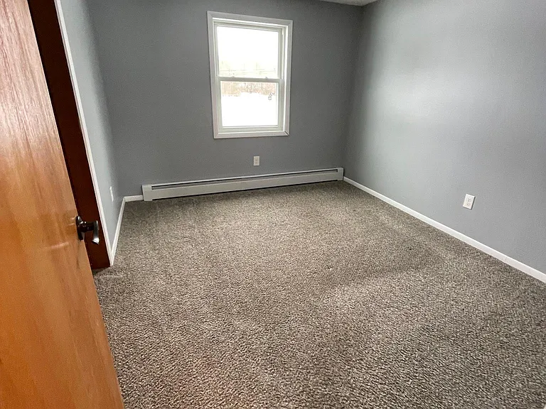13732 Chardon Windsor Rd — Photo 9