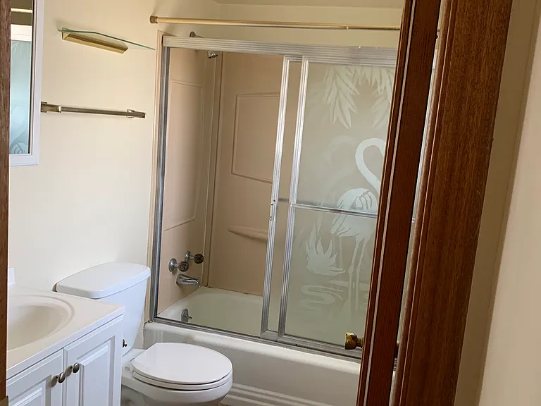 5400 Beacon Hill Rd #D — Photo 11