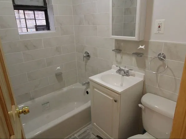 45-15 43rd Avenue image 1 of 4