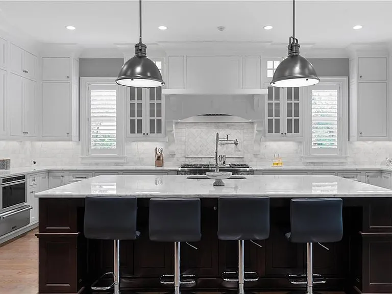1685 Mount Paran Rd NW — Photo 18