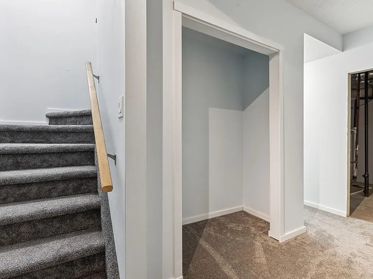106 Fireside Pl — Photo 34
