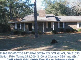 747 Apaloosa Rd, Douglas, GA 31533