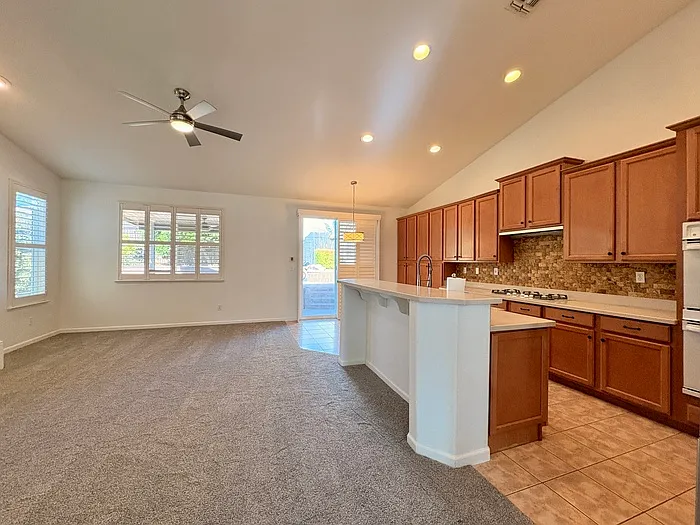 6048 Great Basin Dr — Photo 7