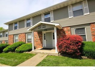 2312 Highland Hill Dr, Saint Peters, MO 63376