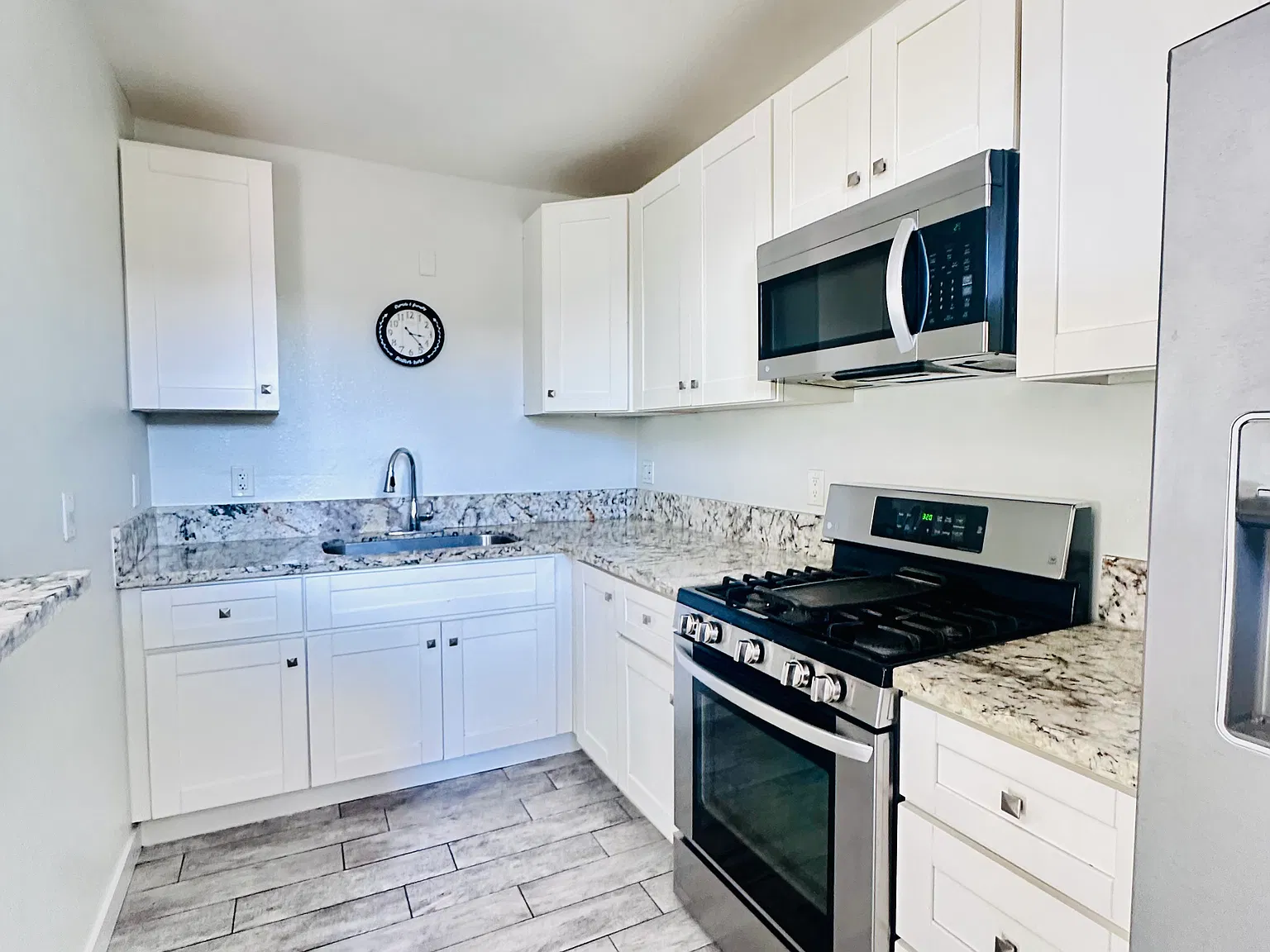 1 bed, 600 sqft, $2,095 — Photo 2