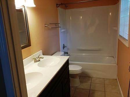 Master connecting bath