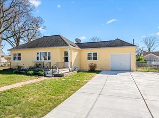 110 W Wilde Ave, Villas, NJ 08251