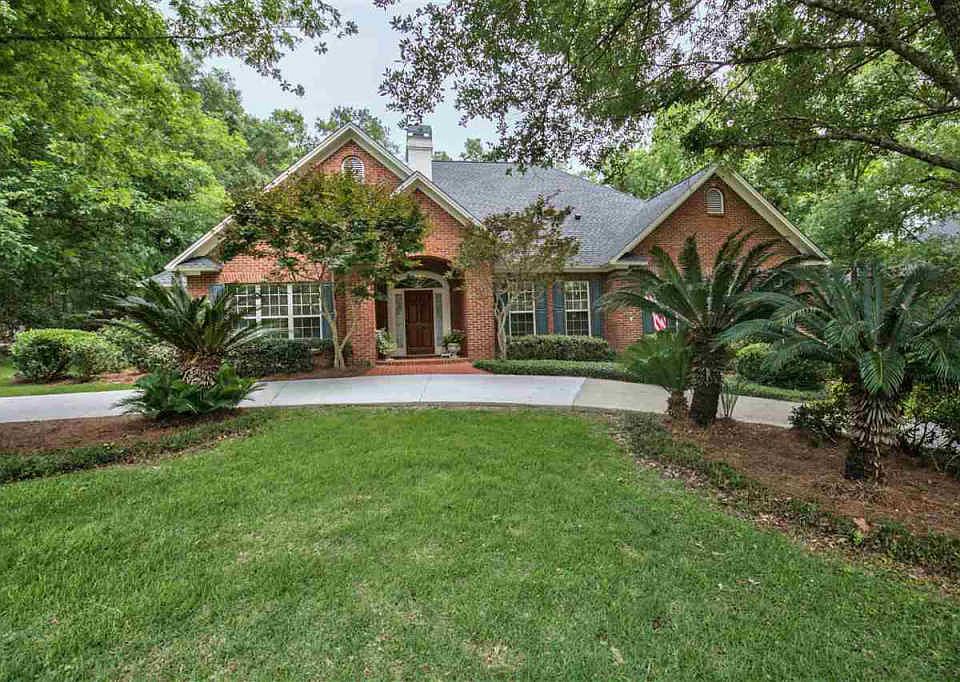 1st image of 9018 Winged Foot Dr