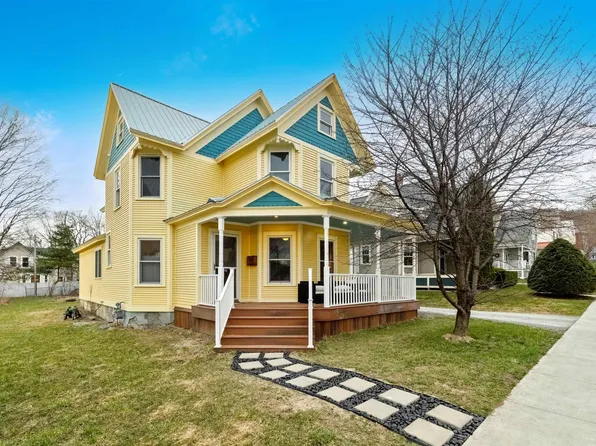 11 Upper Newton Street, St. Albans City, VT 05478