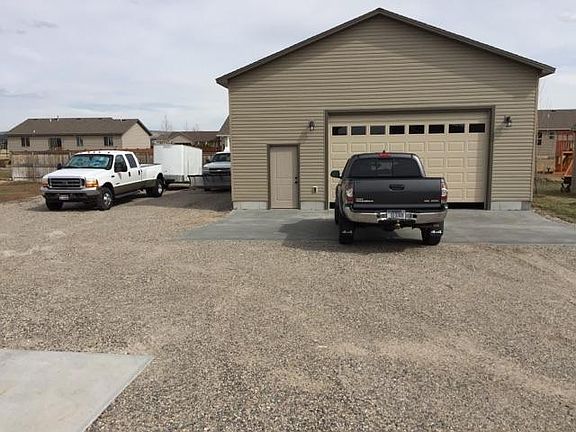 4th image of 2300 N Viola Dr
