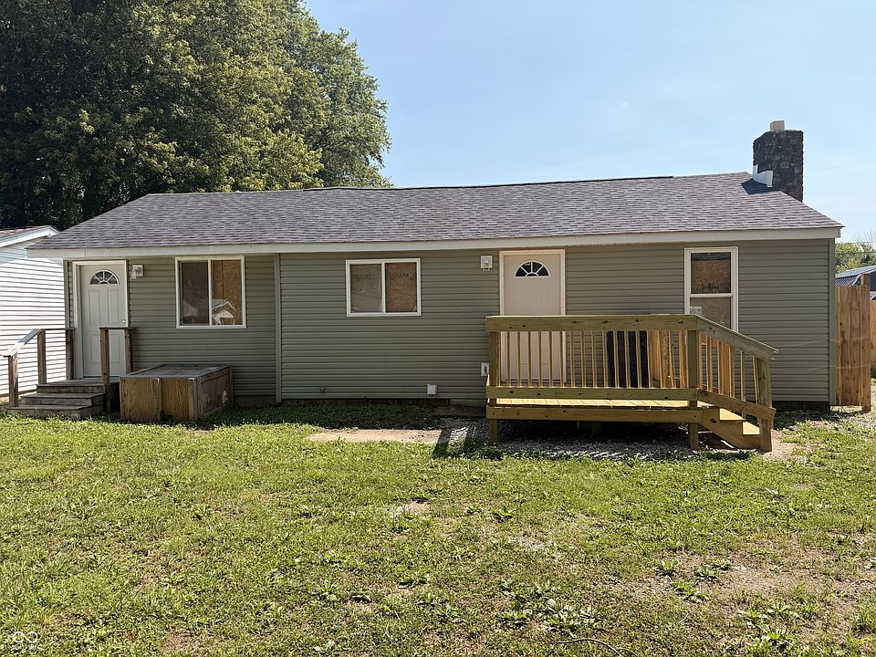 1st image of 621 Della Rd