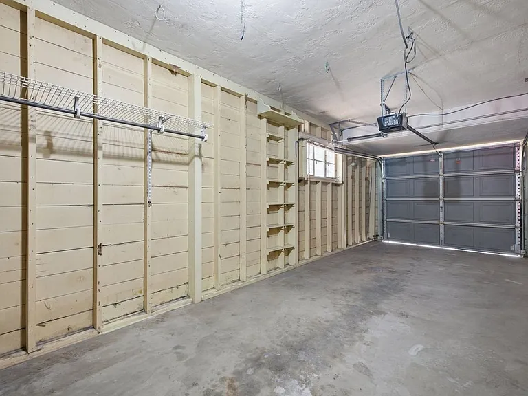 626 N Venice Ave — Photo 14