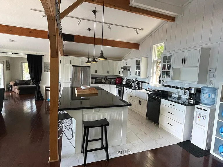 1127 Sunny Lake Rd — Photo 11