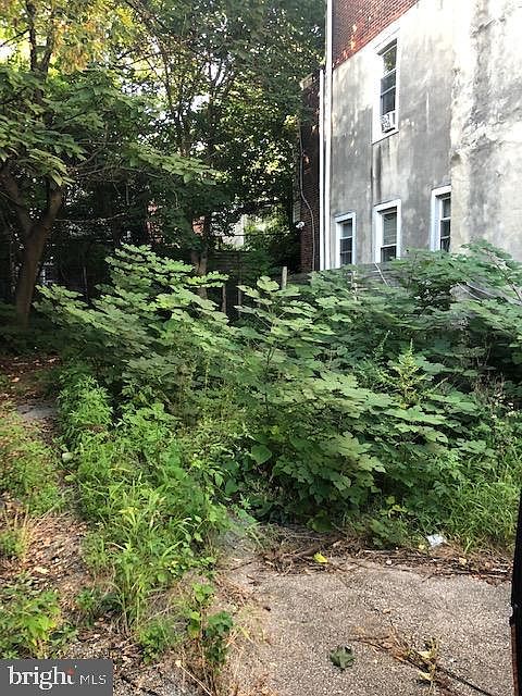 1st image of 4142 W Girard Ave