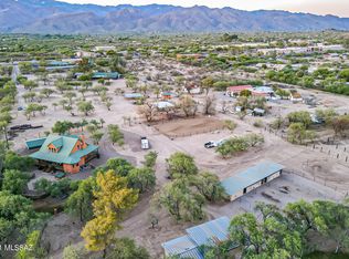 8644 E Tanque Verde Rd, Tucson, AZ 85749